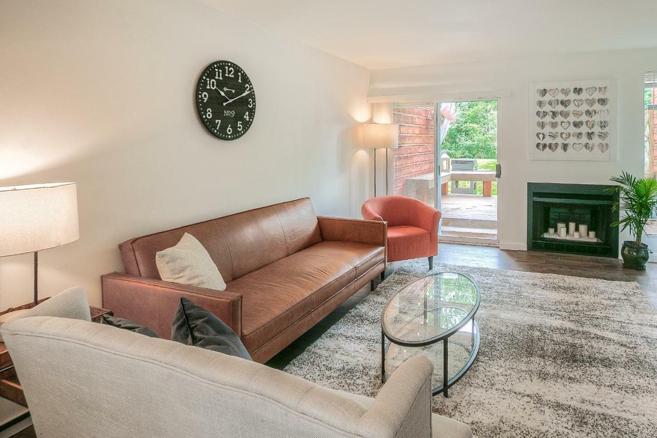 Moon River Suites #5 Норт Бенд Екстериор снимка